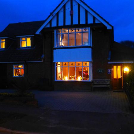 Beech Lodge Guest House New Milton Extérieur photo