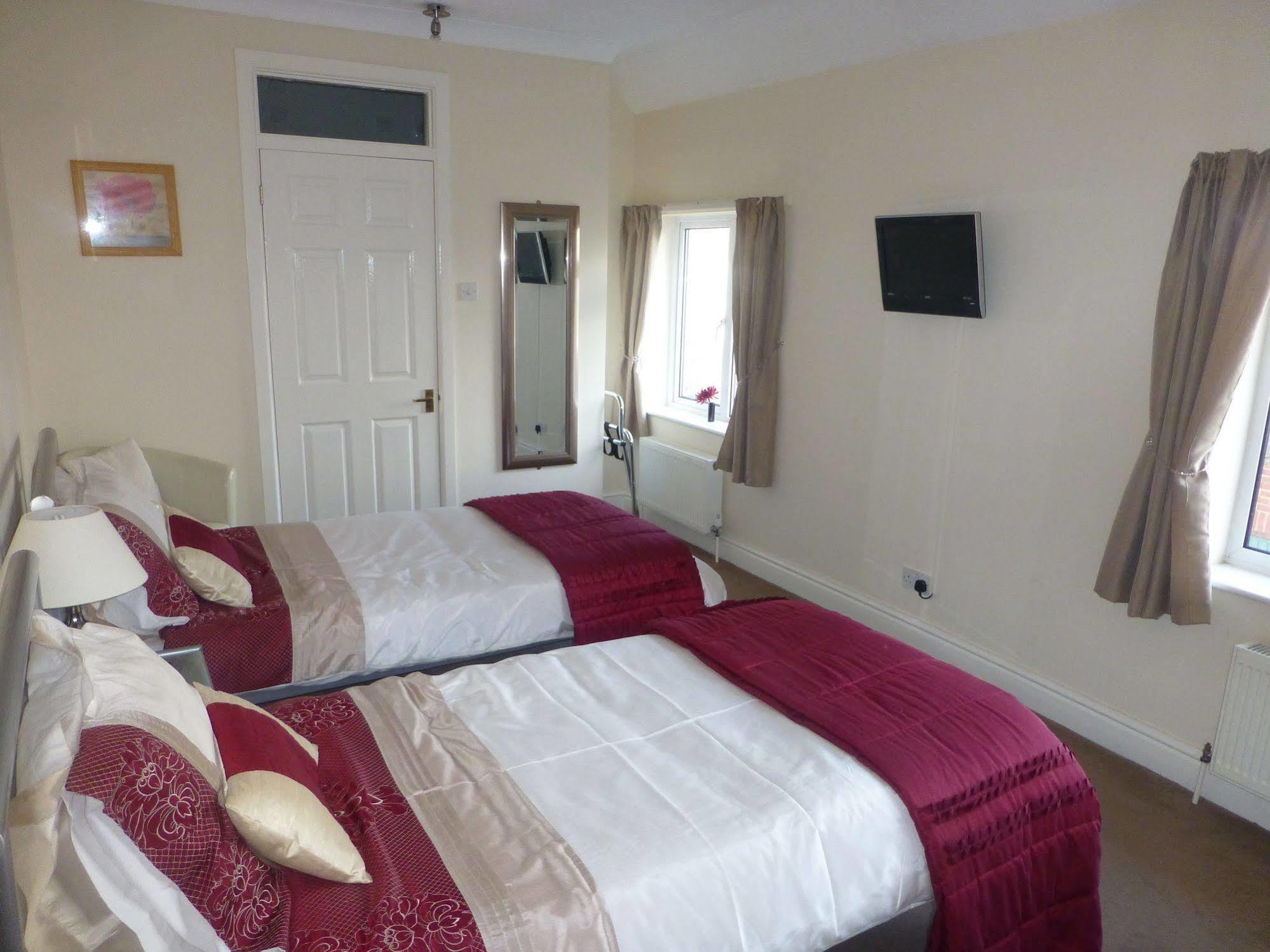 Beech Lodge Guest House New Milton Extérieur photo
